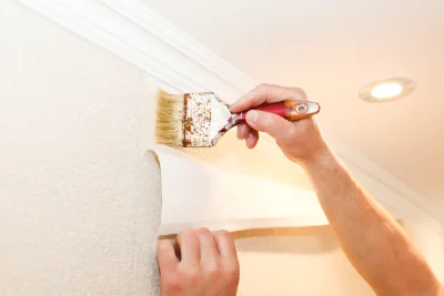 Pose de papier peint à Cherier — revêtements muraux et toiles de verre